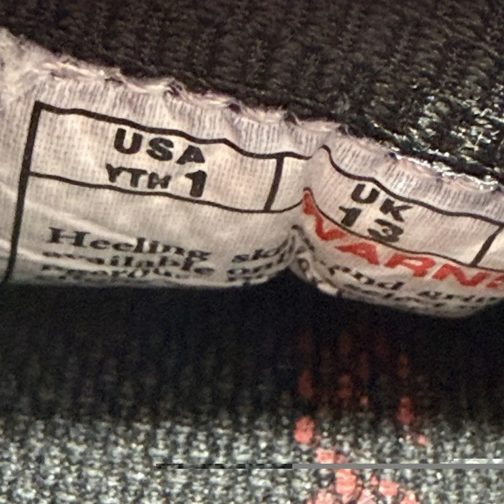 Heelys skate shoe